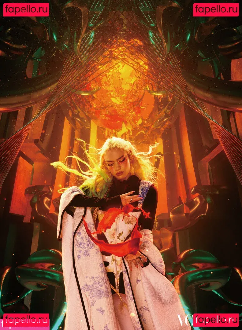 Grimes Onlyfans Photo Gallery 