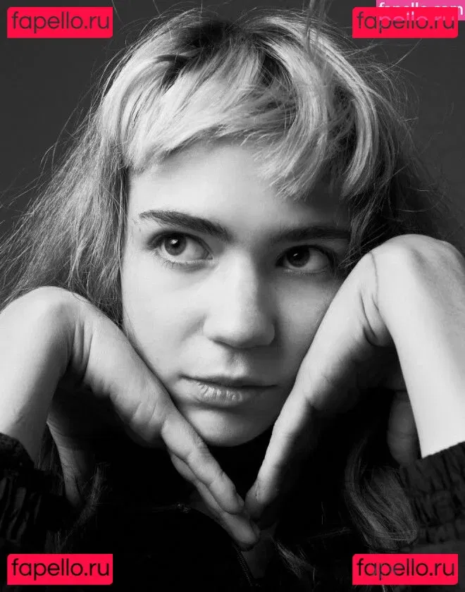 Grimes Onlyfans Photo Gallery 