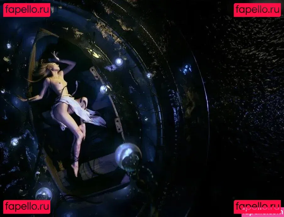 Grimes Onlyfans Photo Gallery 