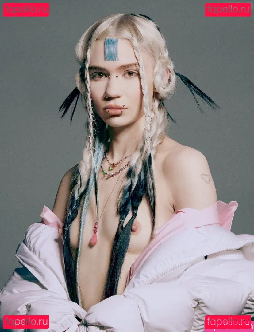 Grimes Onlyfans Photo Gallery 