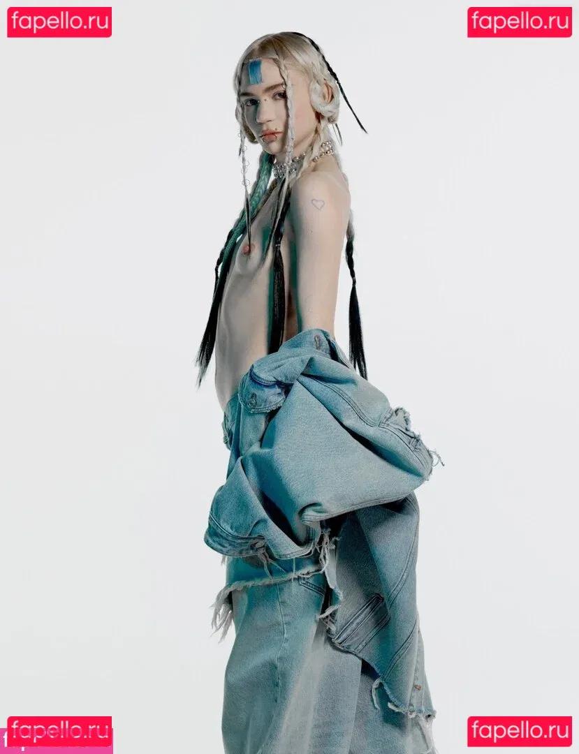 Grimes Onlyfans Photo Gallery 