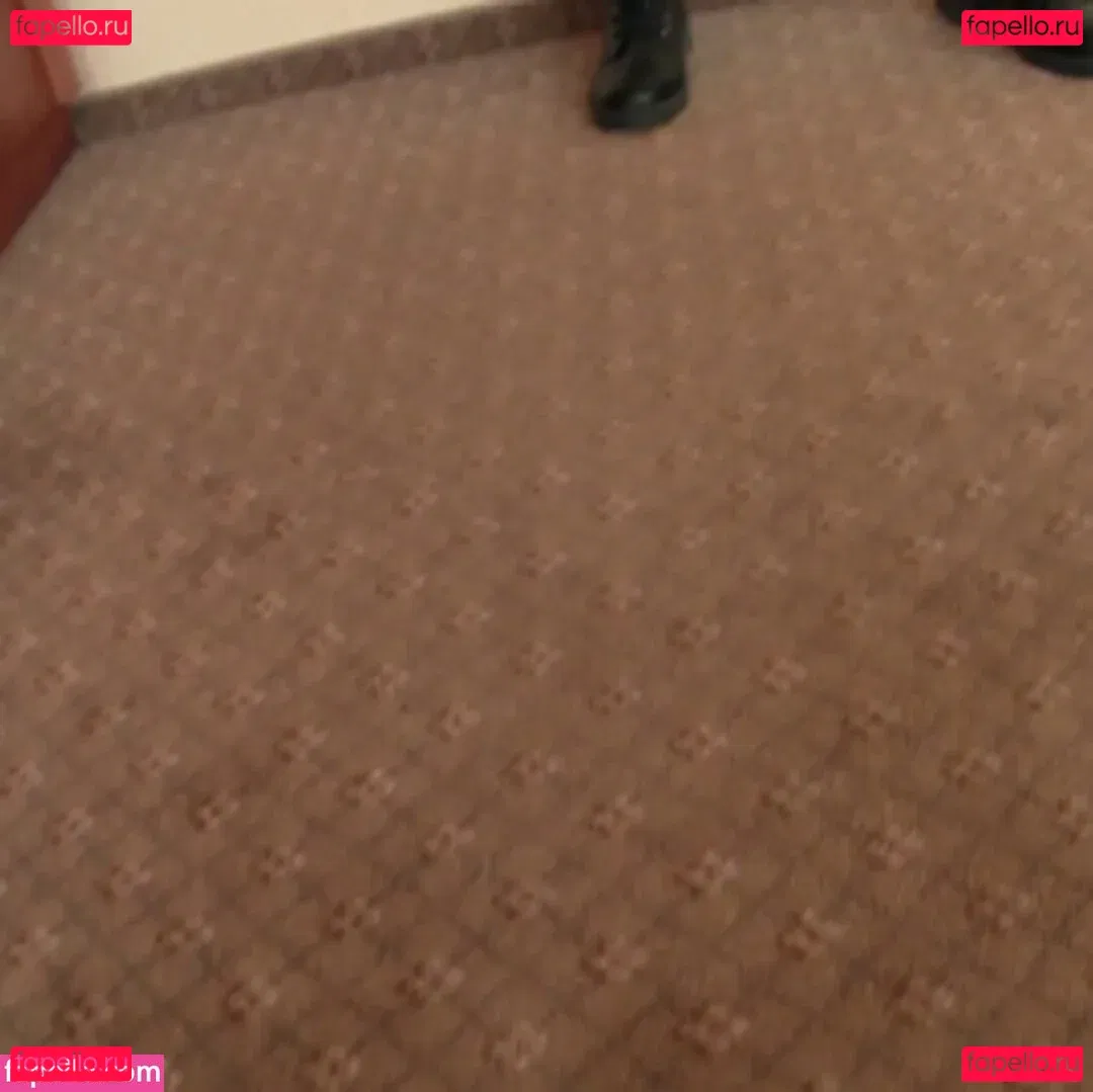 Miss Criss Onlyfans Photo Gallery 