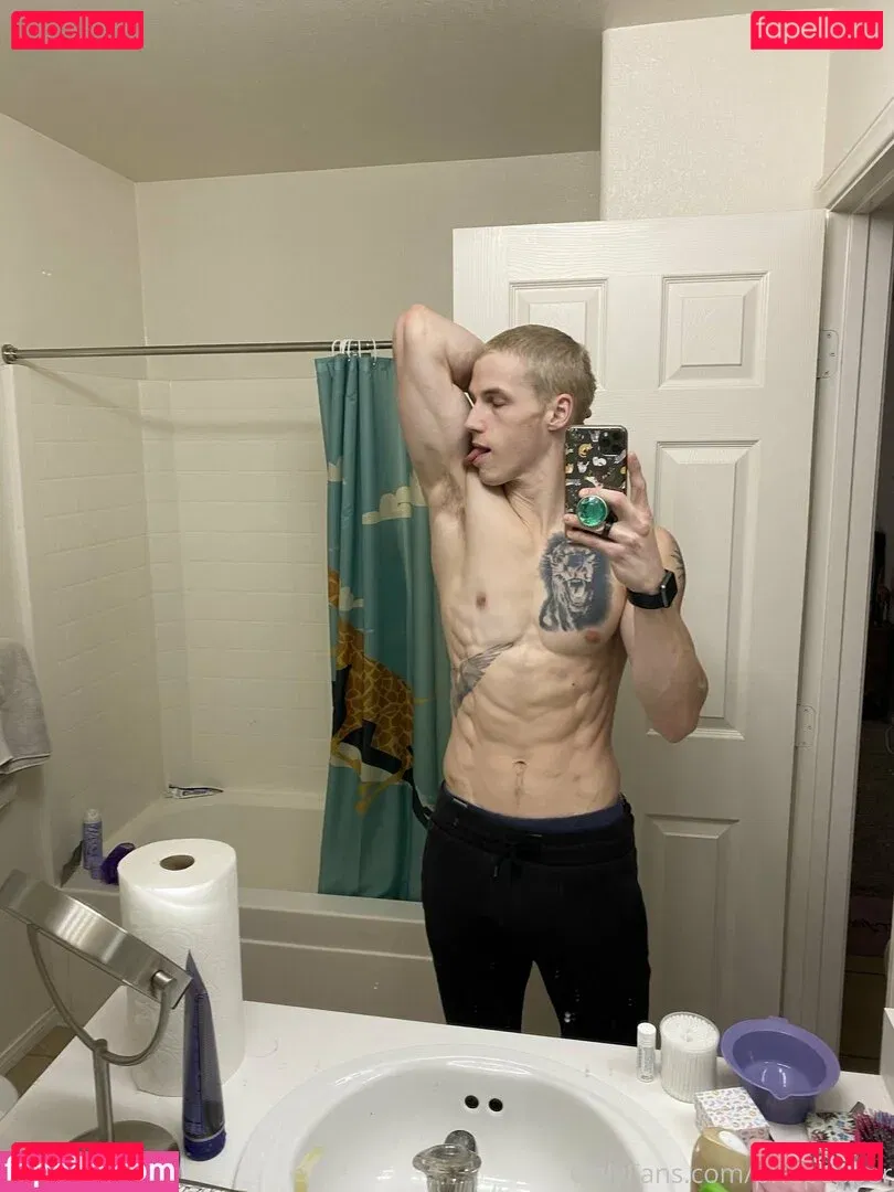 phdpepper Onlyfans Photo Gallery 