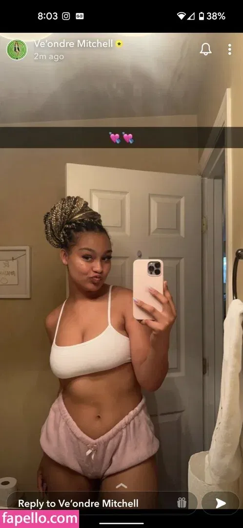 Veondre Mitchell Onlyfans Photo Gallery 