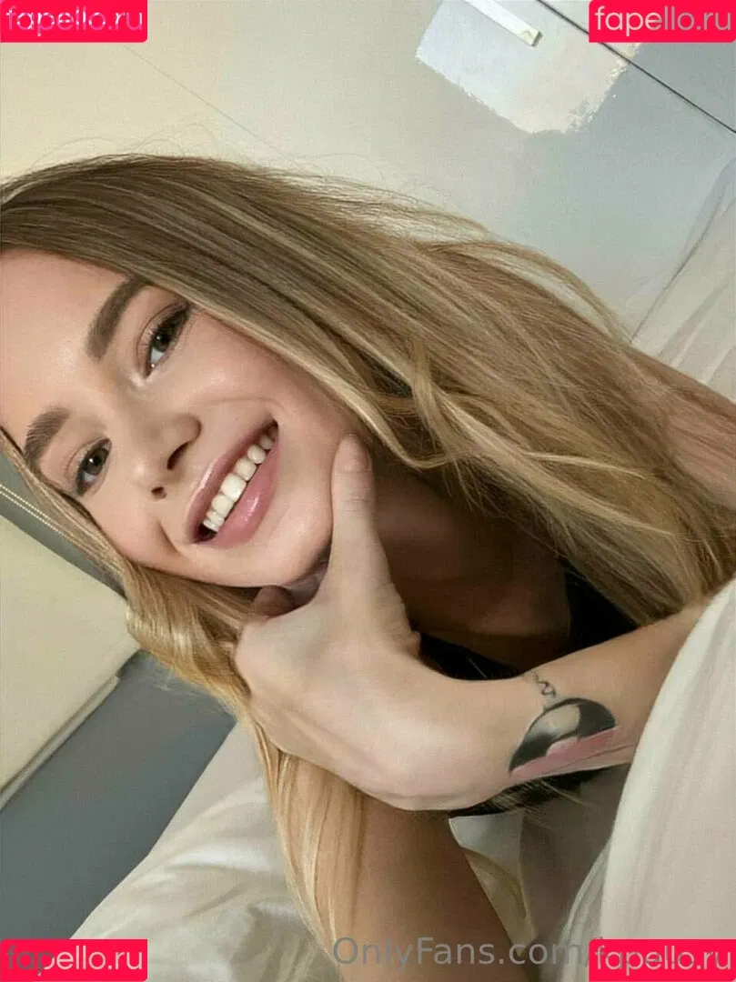 kpuusy Onlyfans Photo Gallery 