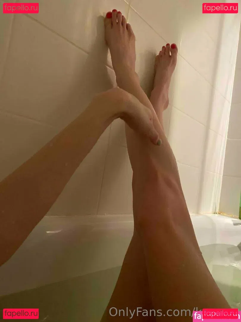 kpuusy Onlyfans Photo Gallery 