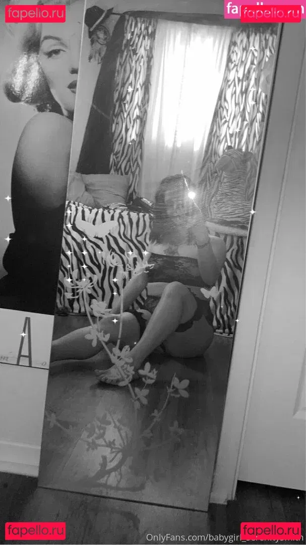 serenitysapphire808 Onlyfans Photo Gallery 