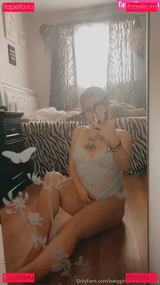 serenitysapphire808 Onlyfans Photo Gallery 