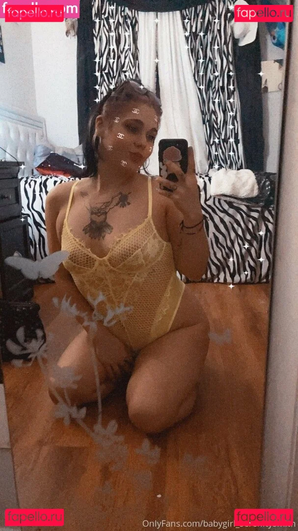 serenitysapphire808 Onlyfans Photo Gallery 