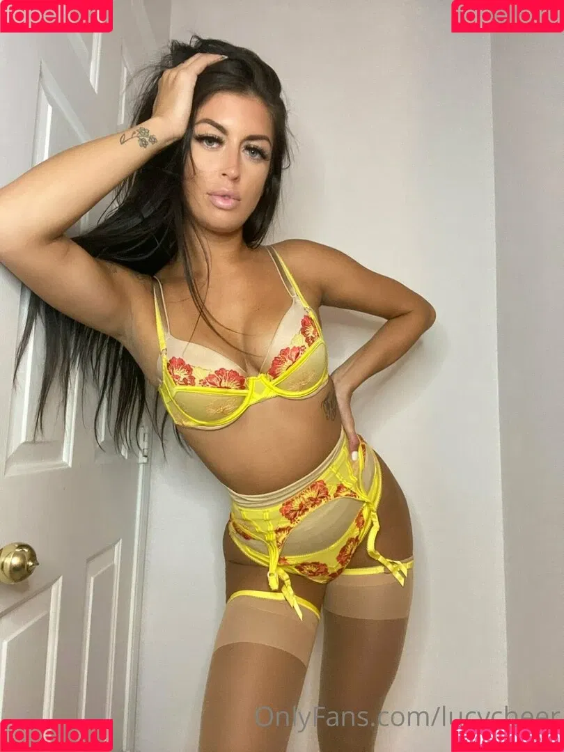 lucymomma Onlyfans Photo Gallery 