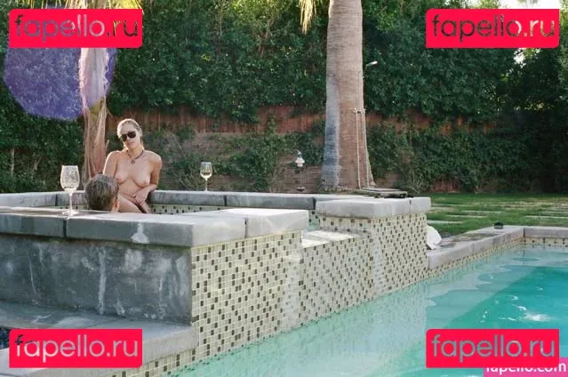 lucymomma Onlyfans Photo Gallery 