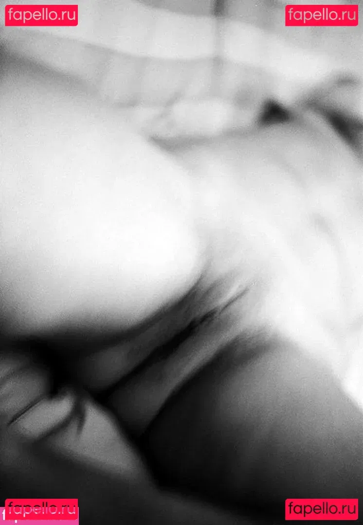 lucymomma Onlyfans Photo Gallery 