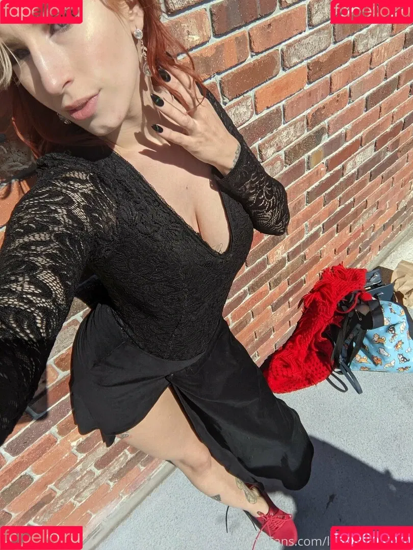 thepigeonbrat Onlyfans Photo Gallery 