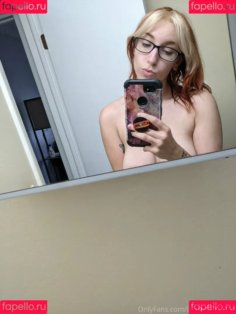 thepigeonbrat Onlyfans Photo Gallery 