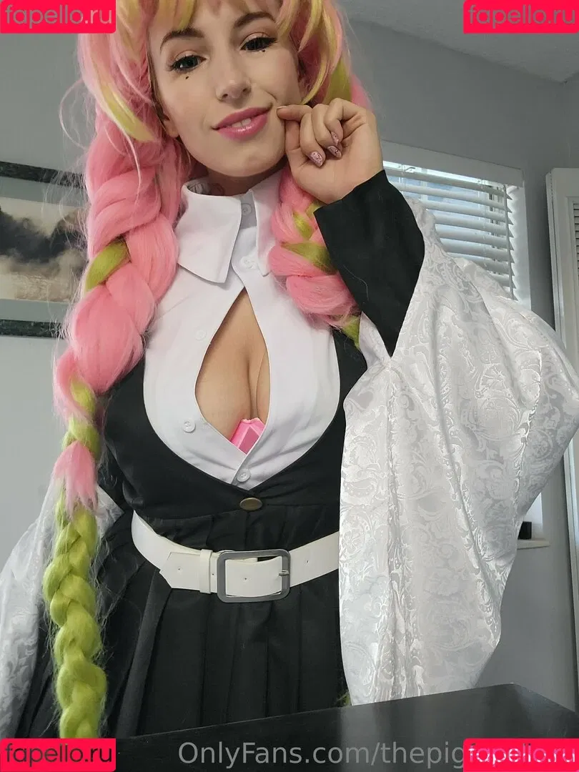 thepigeonbrat Onlyfans Photo Gallery 