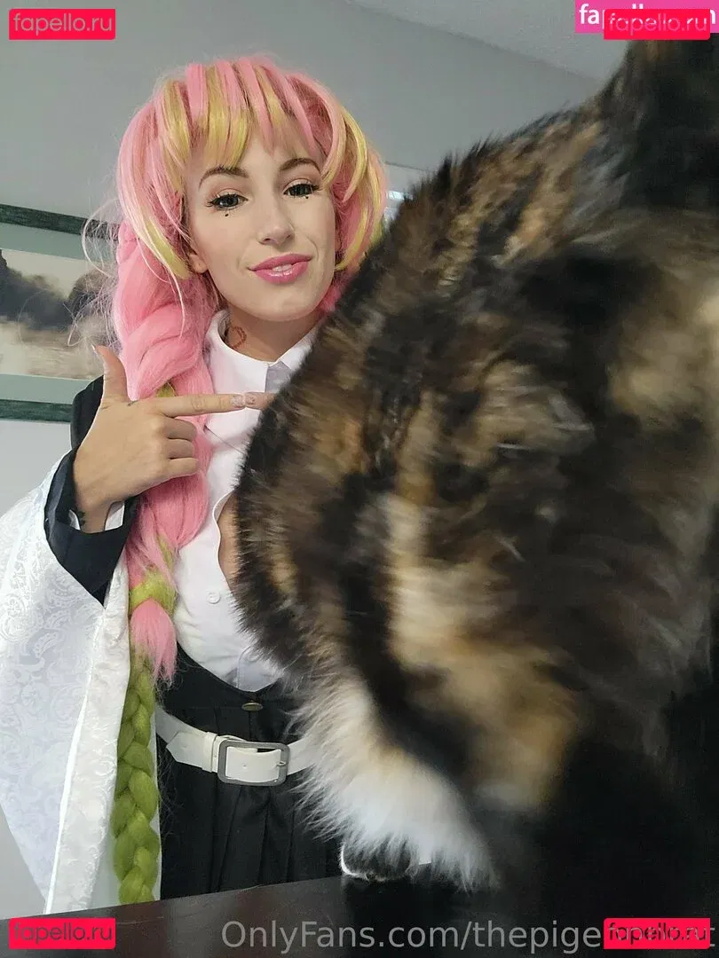 thepigeonbrat Onlyfans Photo Gallery 