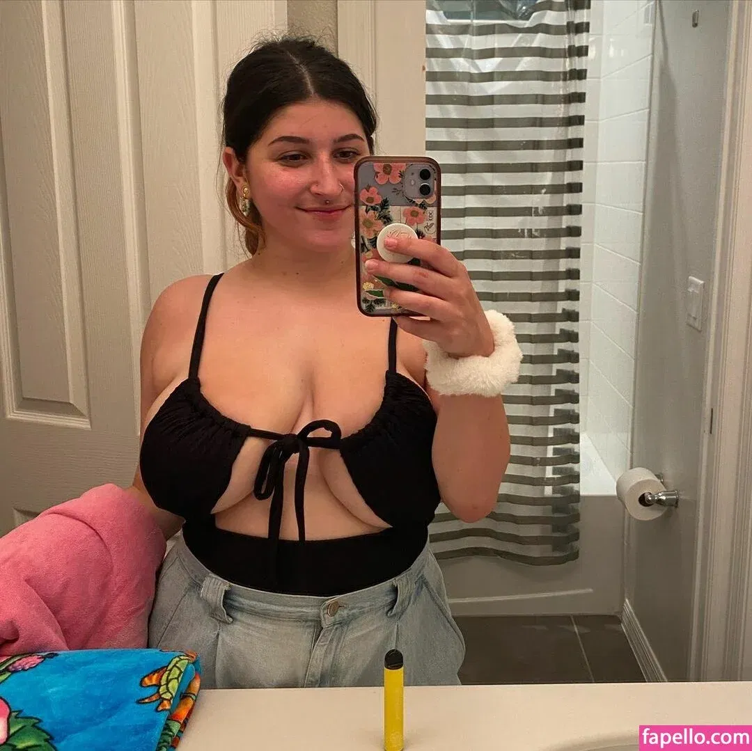 Zucchini Onlyfans Photo Gallery 