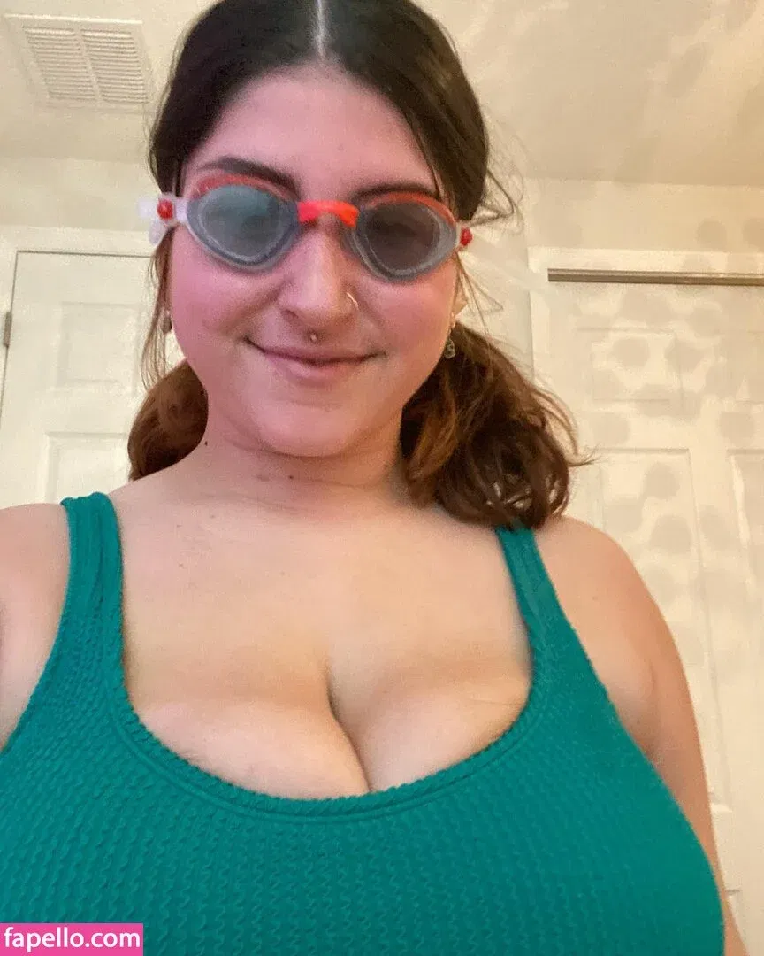 Zucchini Onlyfans Photo Gallery 