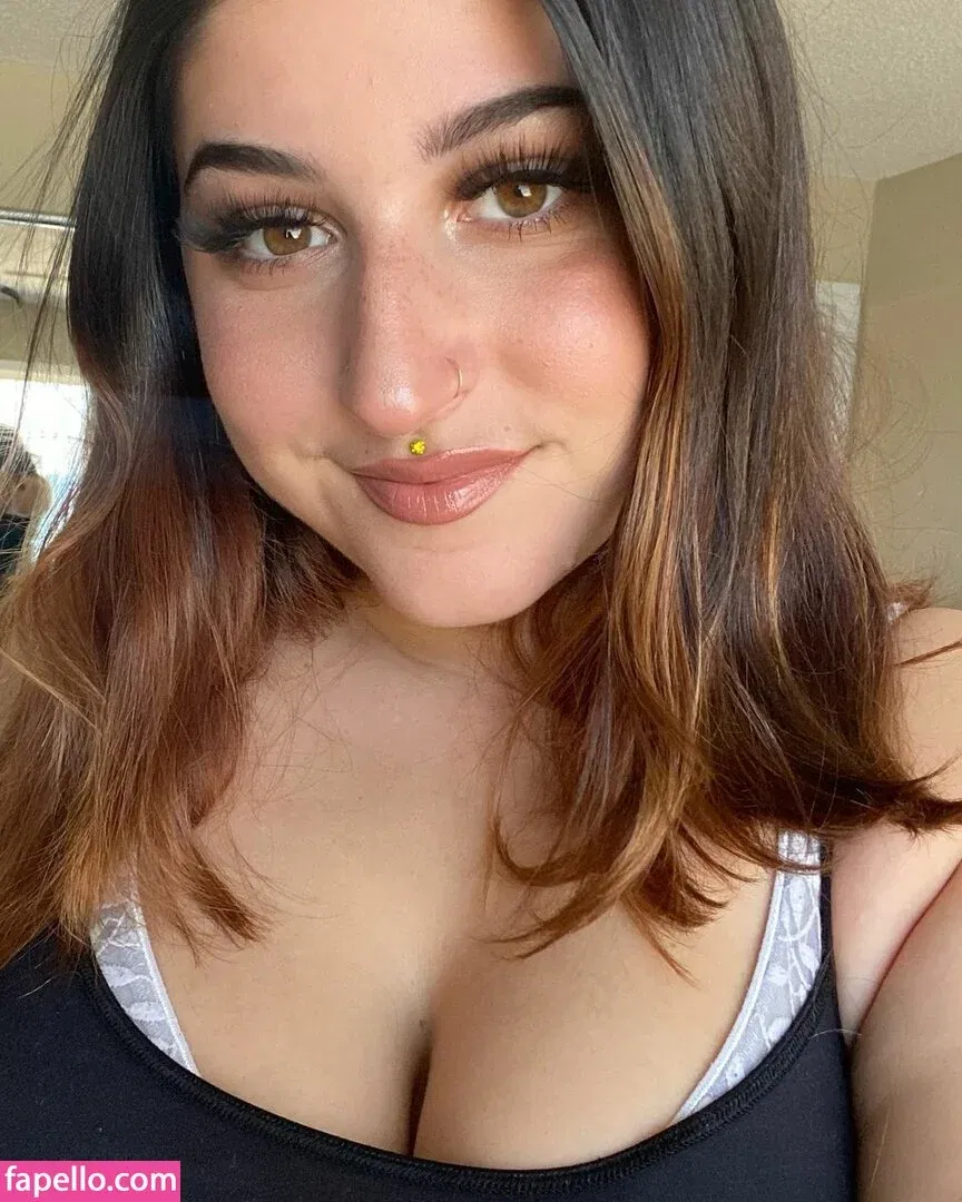 Zucchini Onlyfans Photo Gallery 