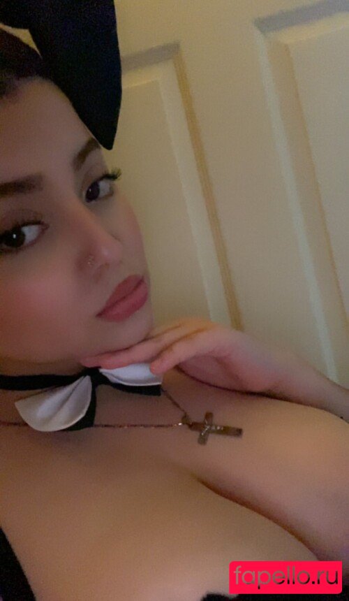 Alisson Sabineae Nude Onlyfans Photo 5