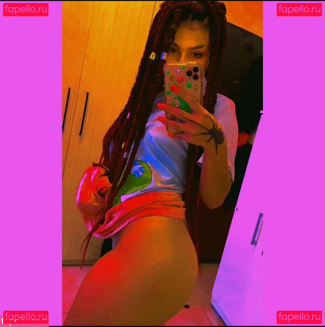 Lilbabyvennom Onlyfans Photo Gallery 