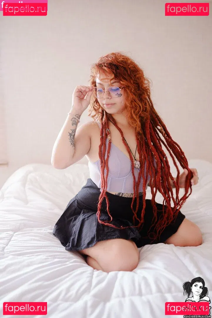 Lilbabyvennom Onlyfans Photo Gallery 