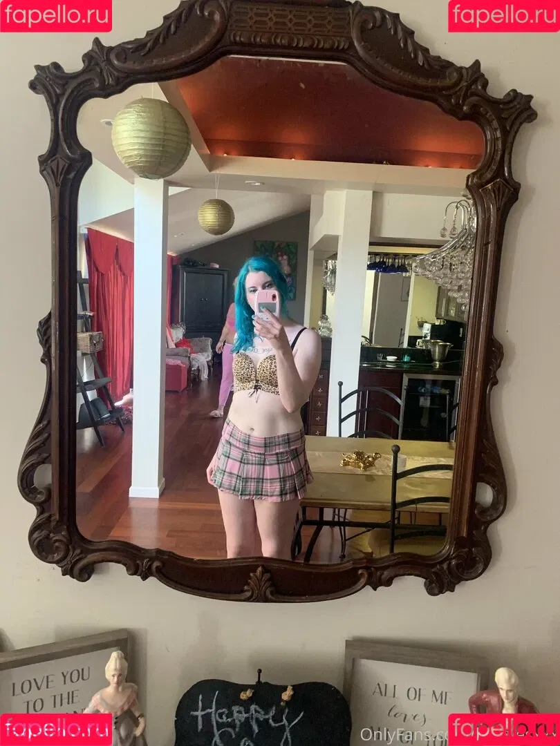 luxlivesxxx Onlyfans Photo Gallery 