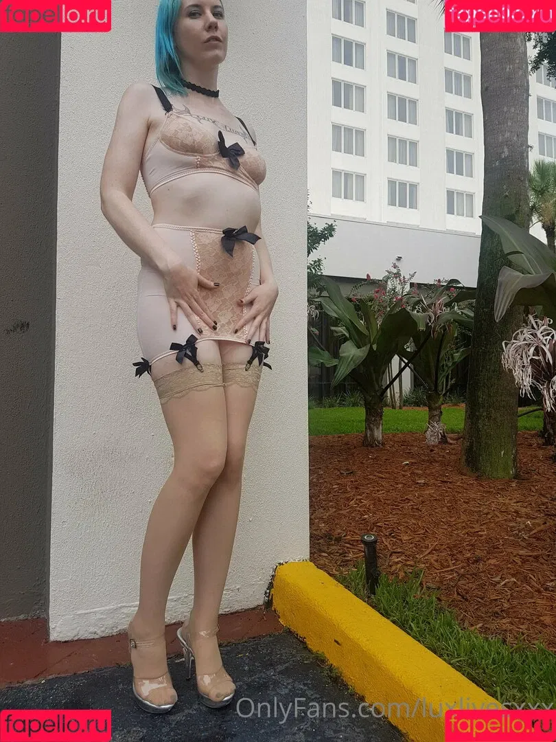 luxlivesxxx Onlyfans Photo Gallery 