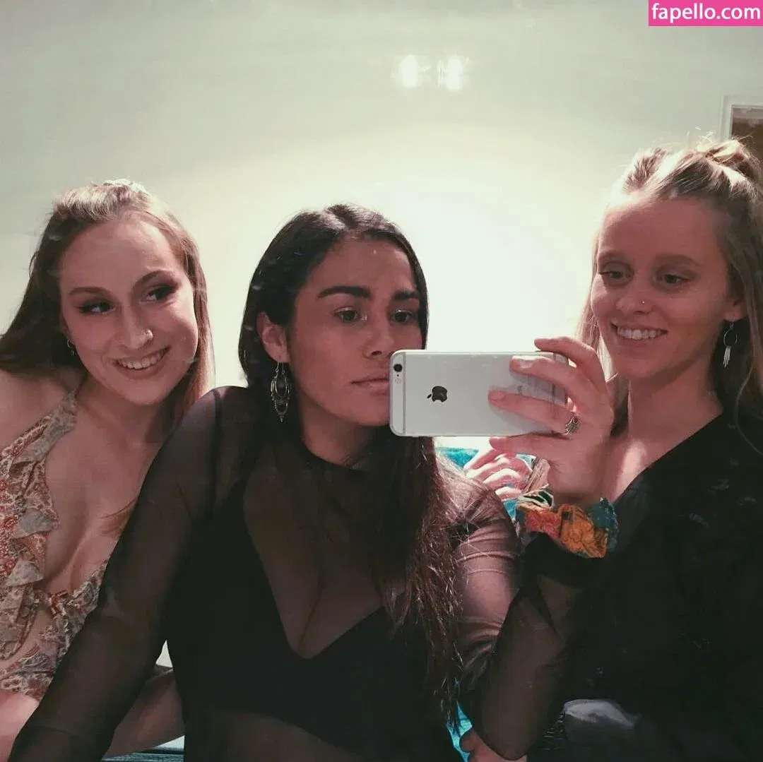 Lotti Loka Onlyfans Photo Gallery 