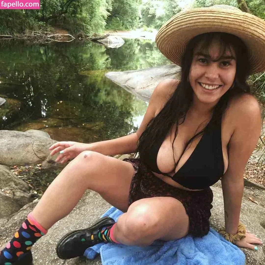 Lotti Loka Onlyfans Photo Gallery 