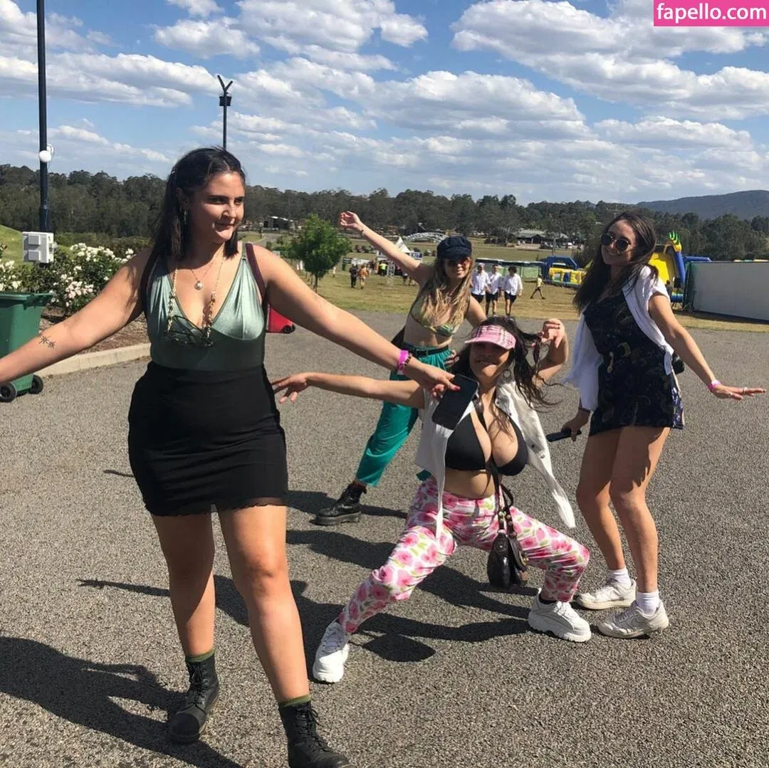 Lotti Loka Onlyfans Photo Gallery 