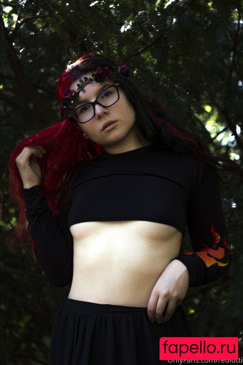 Lotti Loka Onlyfans Photo Gallery 