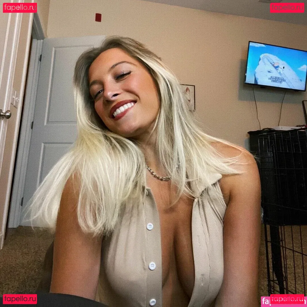 Kamryn Bedore Onlyfans Photo Gallery 