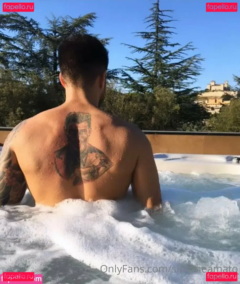 simoneamato Onlyfans Photo Gallery 
