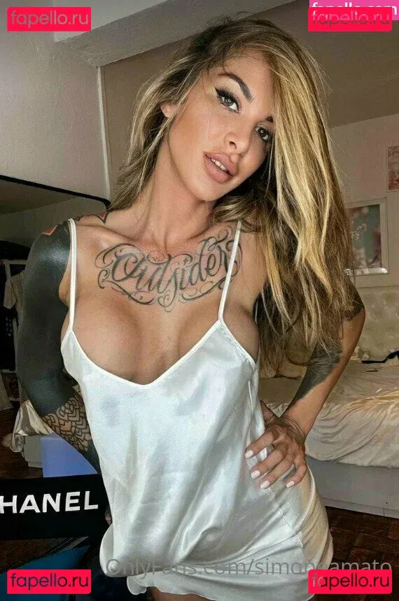 simoneamato Onlyfans Photo Gallery 