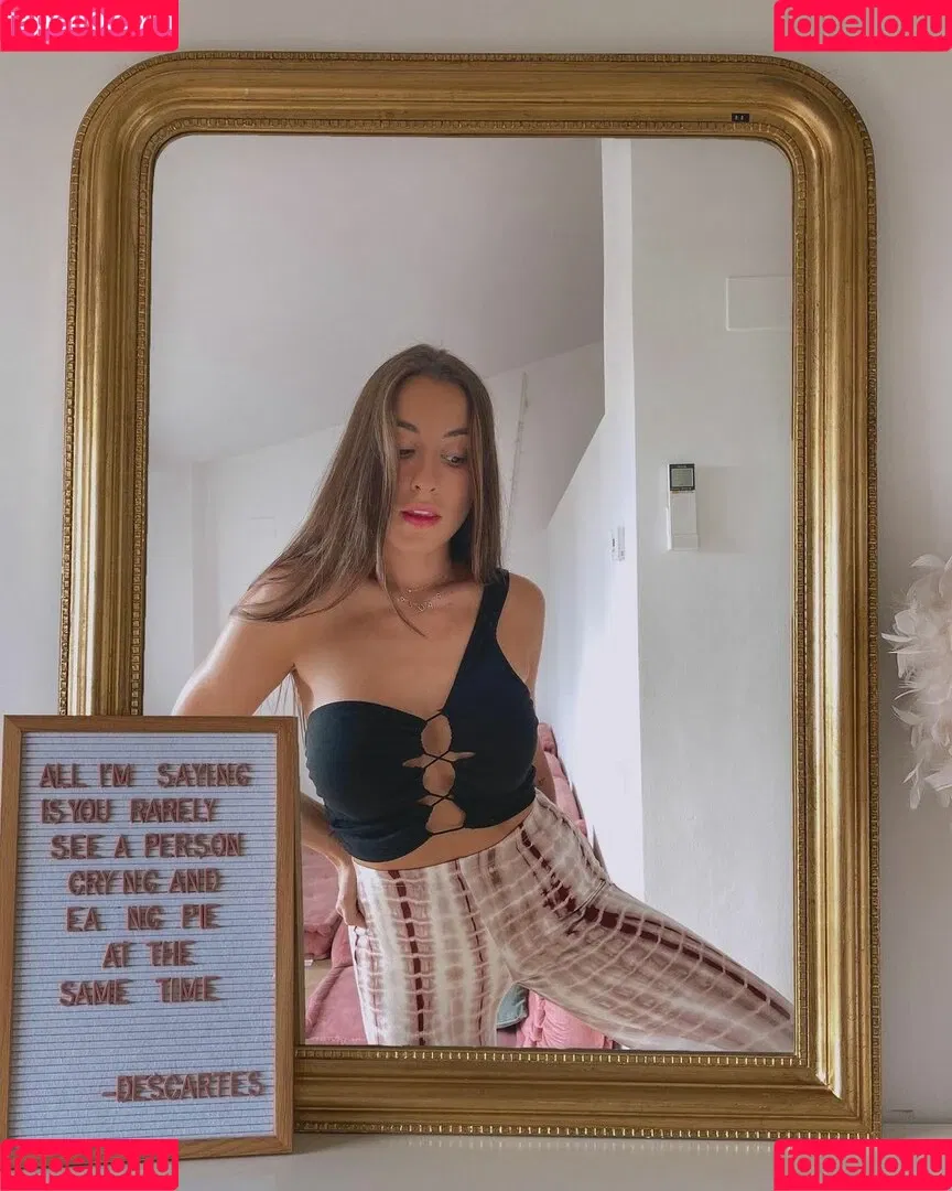 paulagonu Onlyfans Photo Gallery 