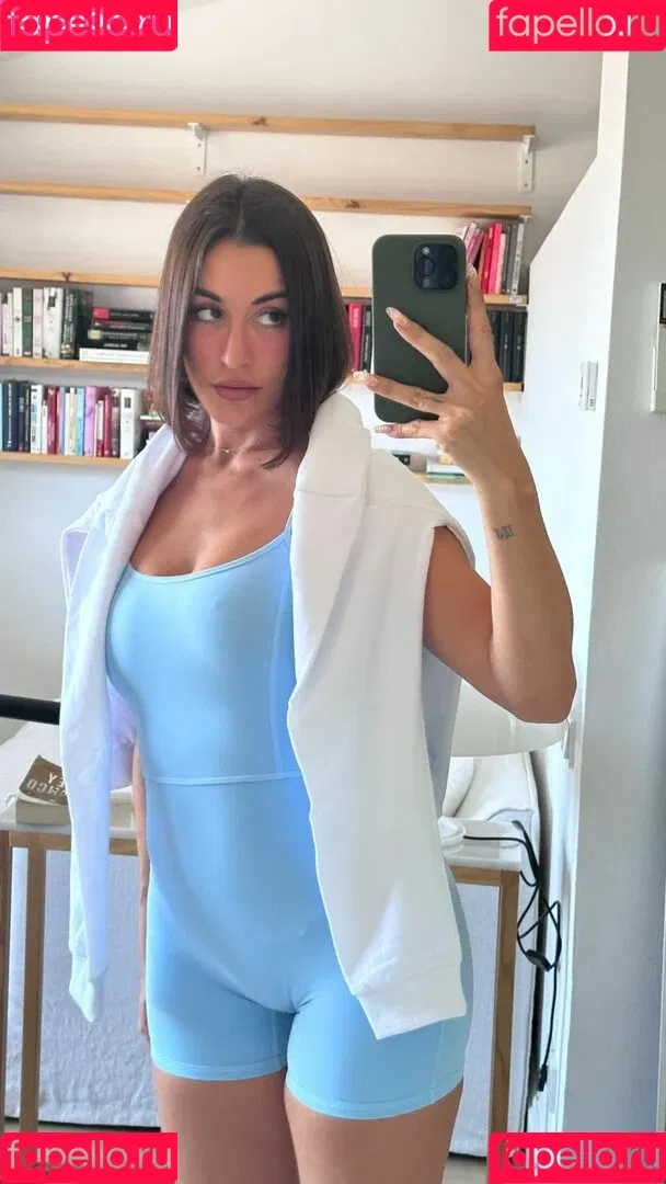 paulagonu Onlyfans Photo Gallery 