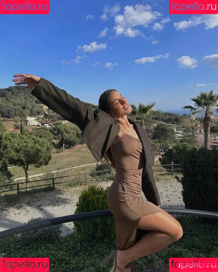 paulagonu Onlyfans Photo Gallery 