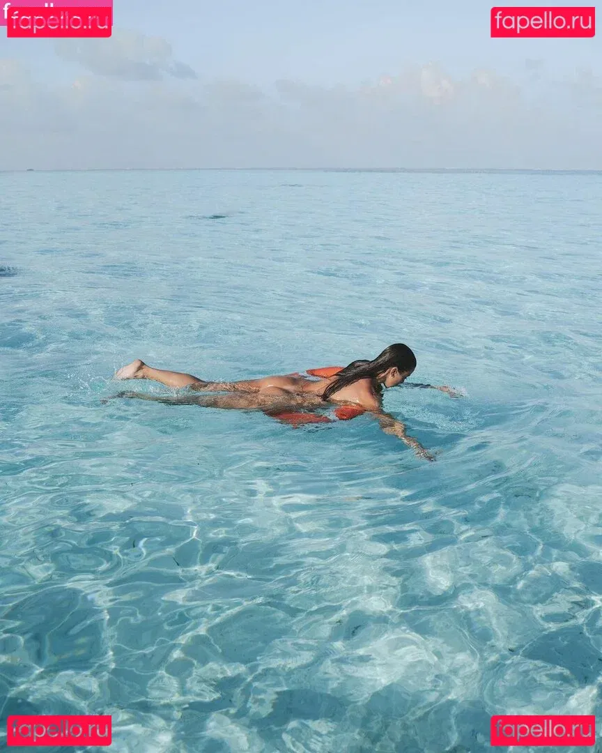 paulagonu Onlyfans Photo Gallery 