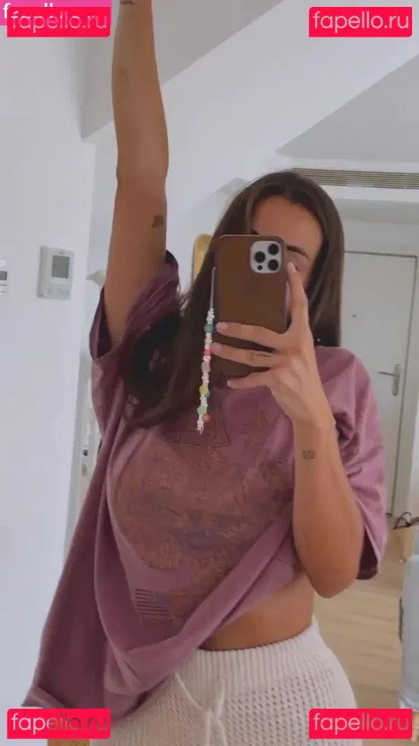 paulagonu Onlyfans Photo Gallery 