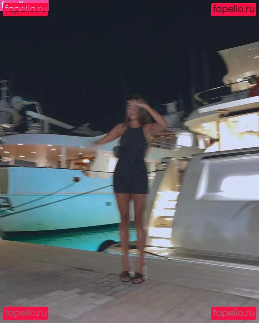 paulagonu Onlyfans Photo Gallery 