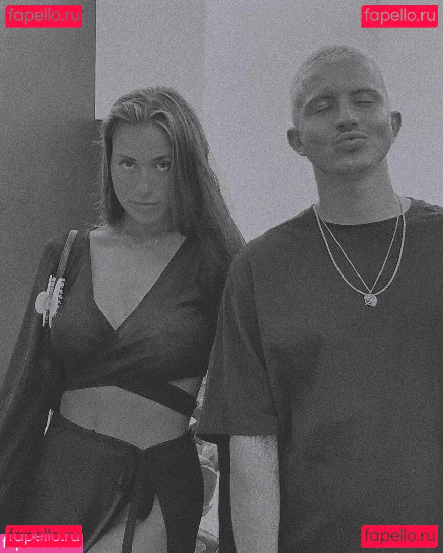 paulagonu Onlyfans Photo Gallery 