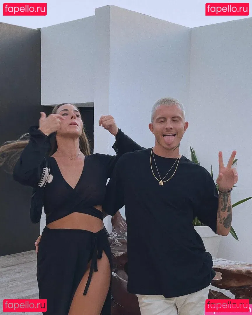 paulagonu Onlyfans Photo Gallery 