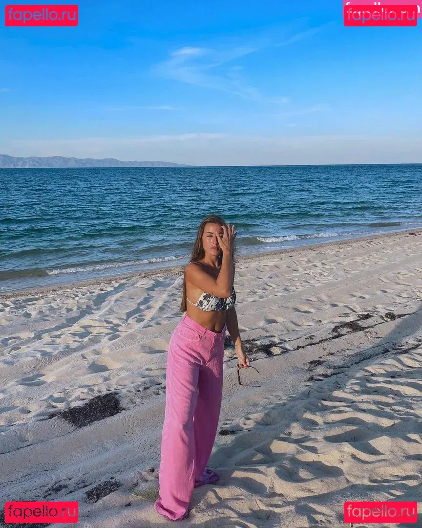 paulagonu Onlyfans Photo Gallery 