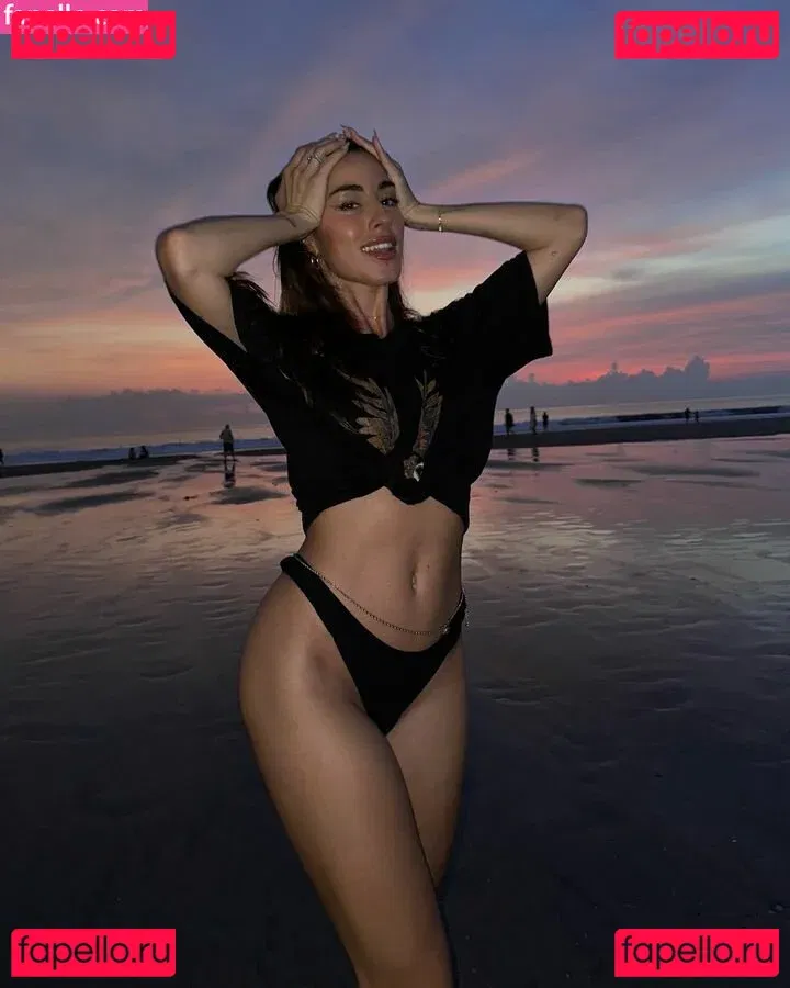 paulagonu Onlyfans Photo Gallery 