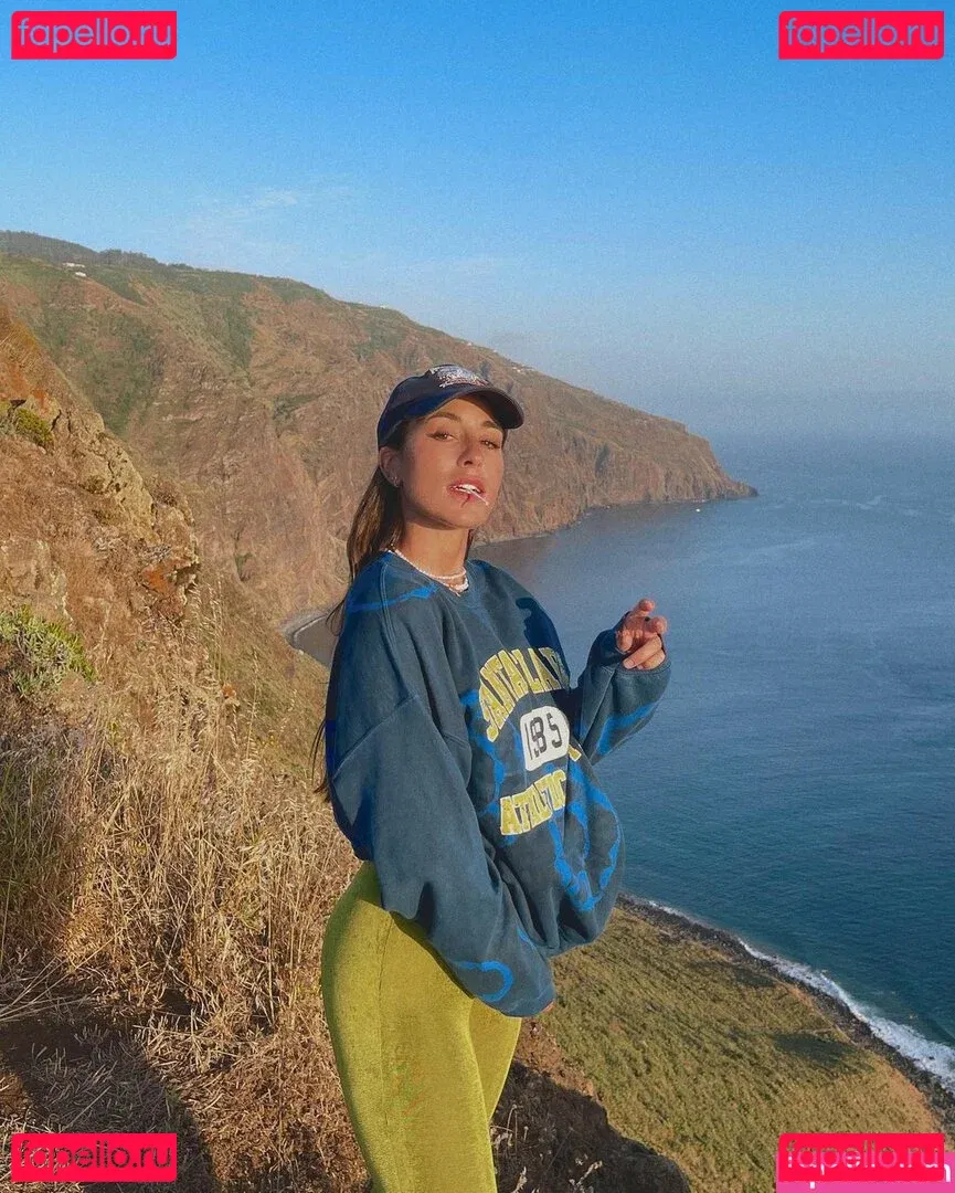 paulagonu Onlyfans Photo Gallery 