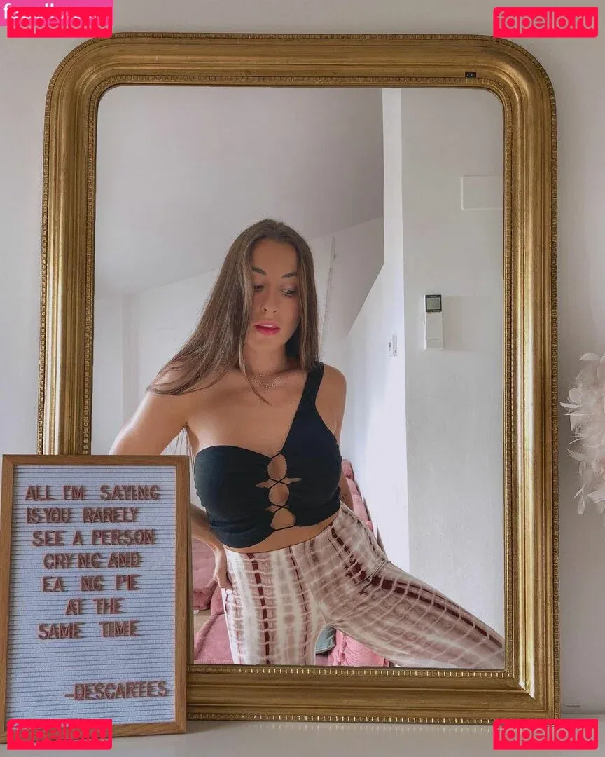 paulagonu Onlyfans Photo Gallery 