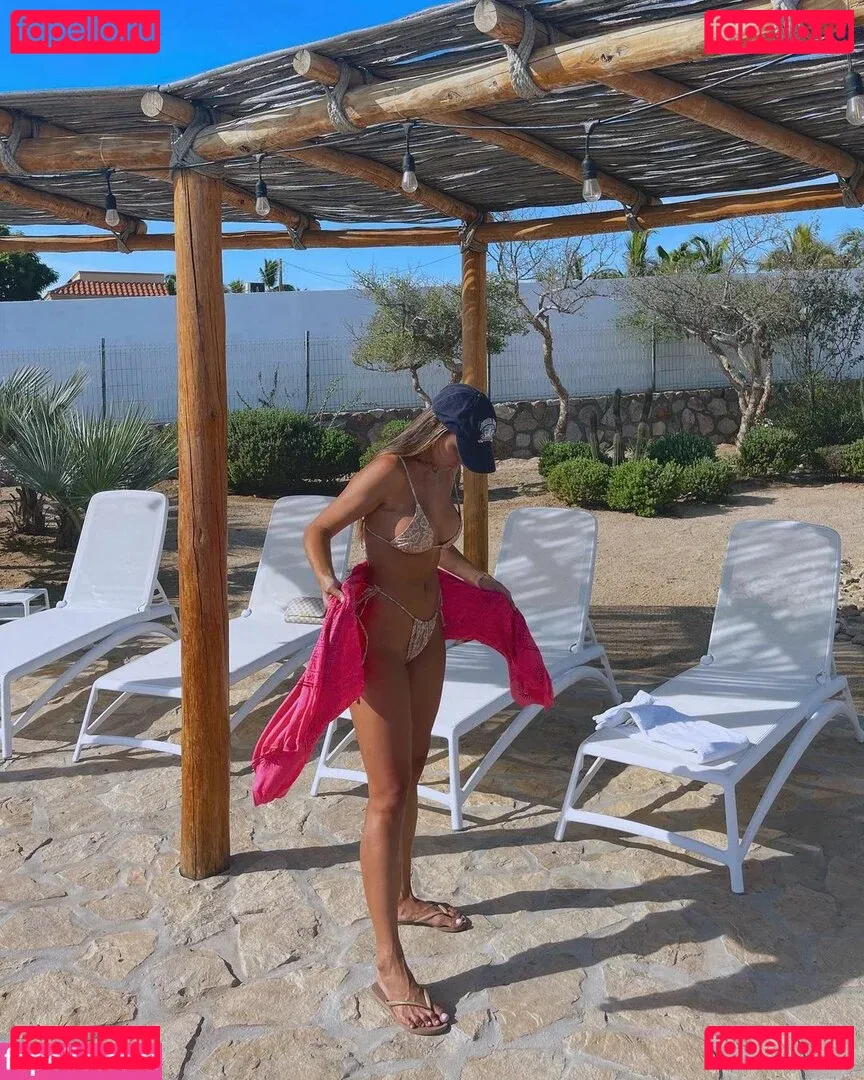 paulagonu Onlyfans Photo Gallery 