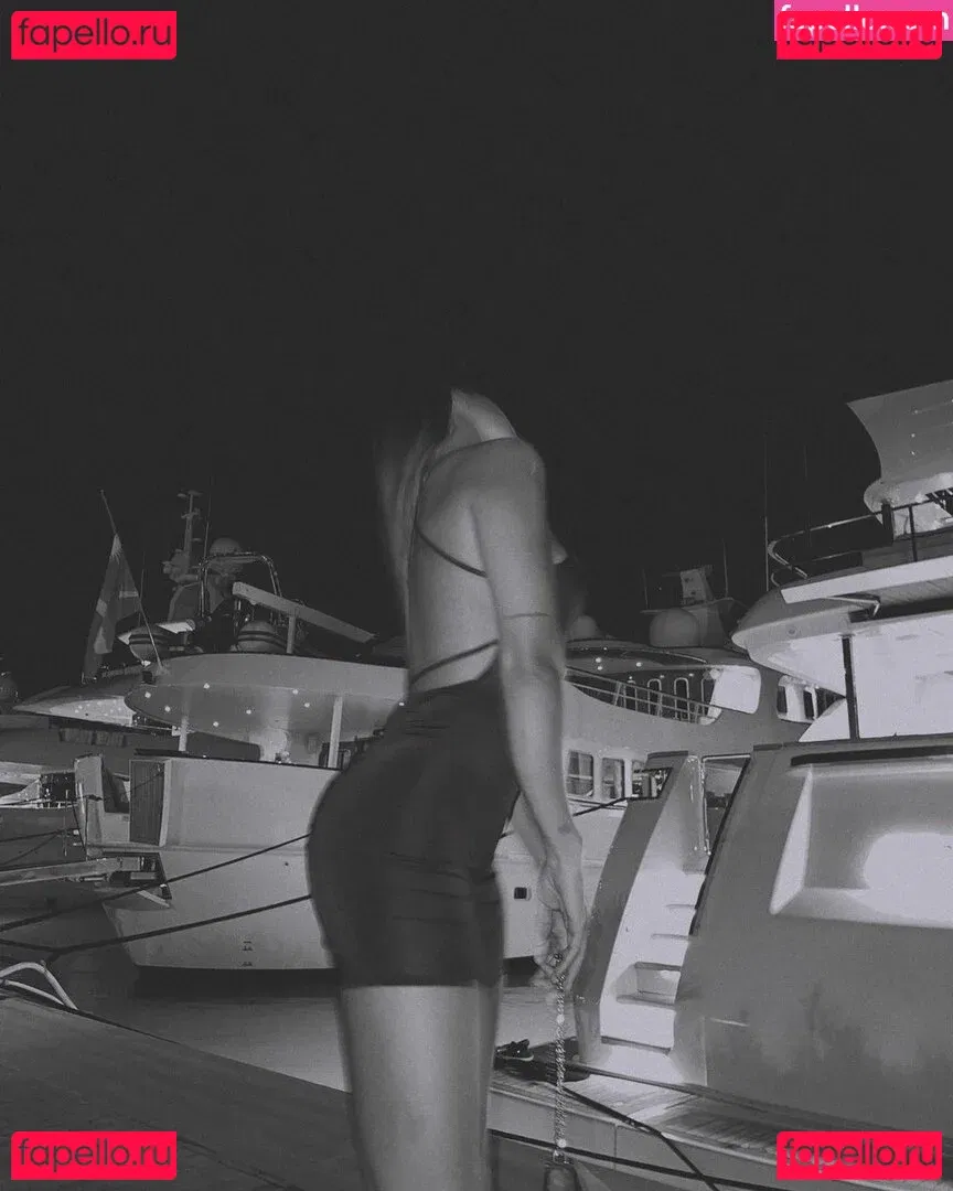 paulagonu Onlyfans Photo Gallery 