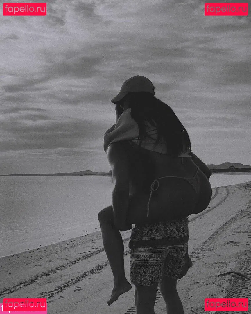 paulagonu Onlyfans Photo Gallery 